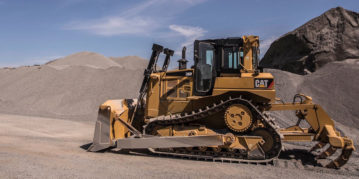 Аренда гусеничного бульдозера CAT D6R.